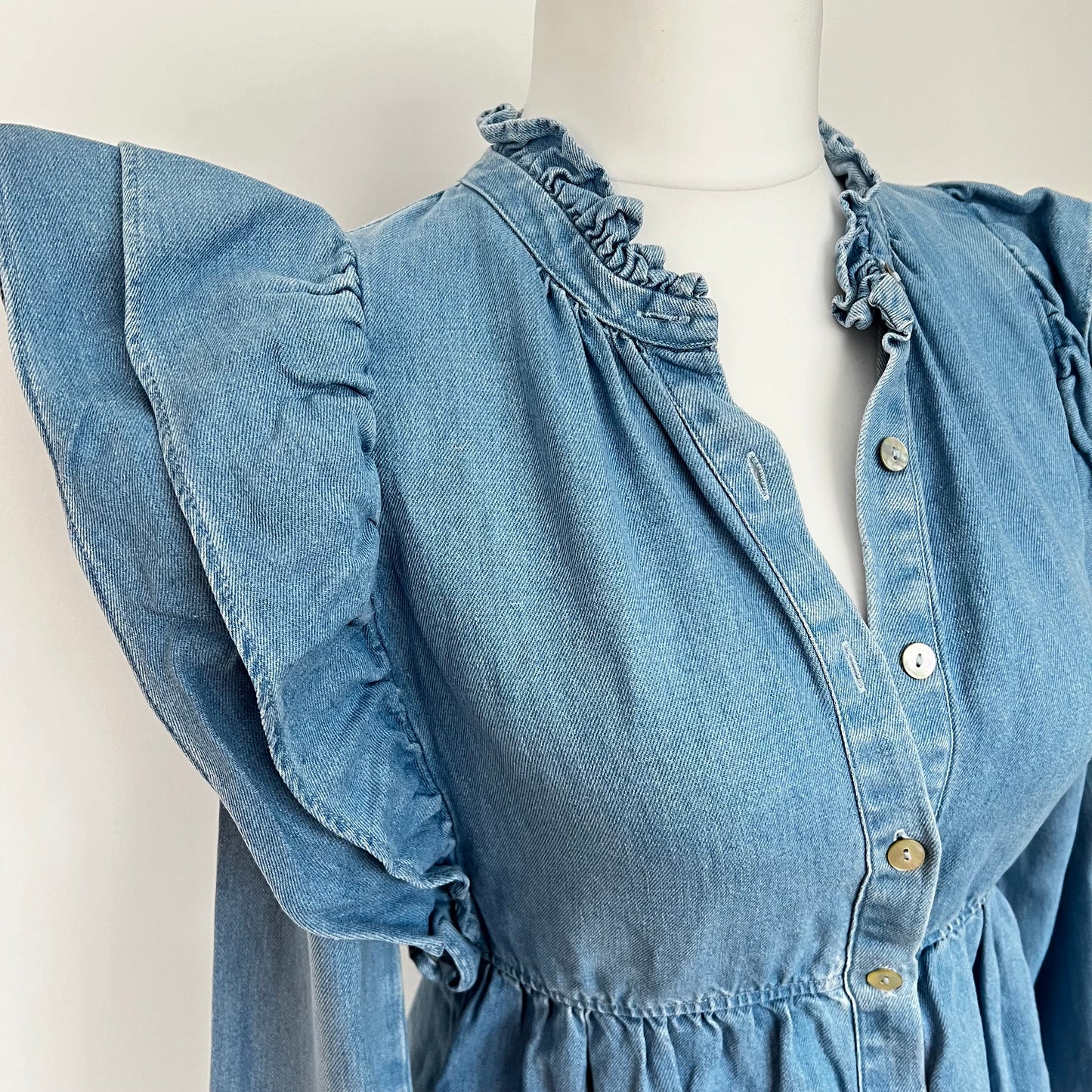 ZARA denim blouse shirt with frills ruffles blue peplum linen lyocell size S small 6 8 6929 005 406