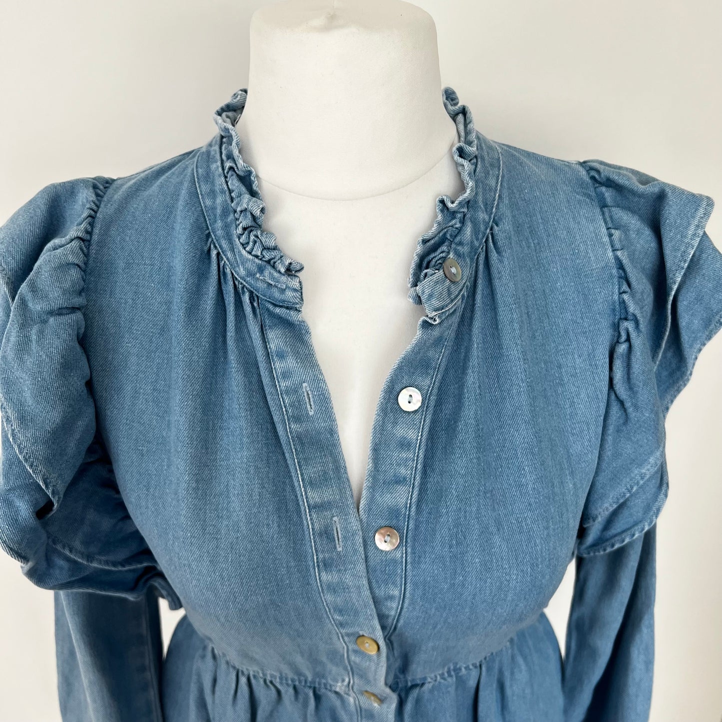 ZARA denim blouse shirt with frills ruffles blue peplum linen lyocell size S small 6 8 6929 005 406