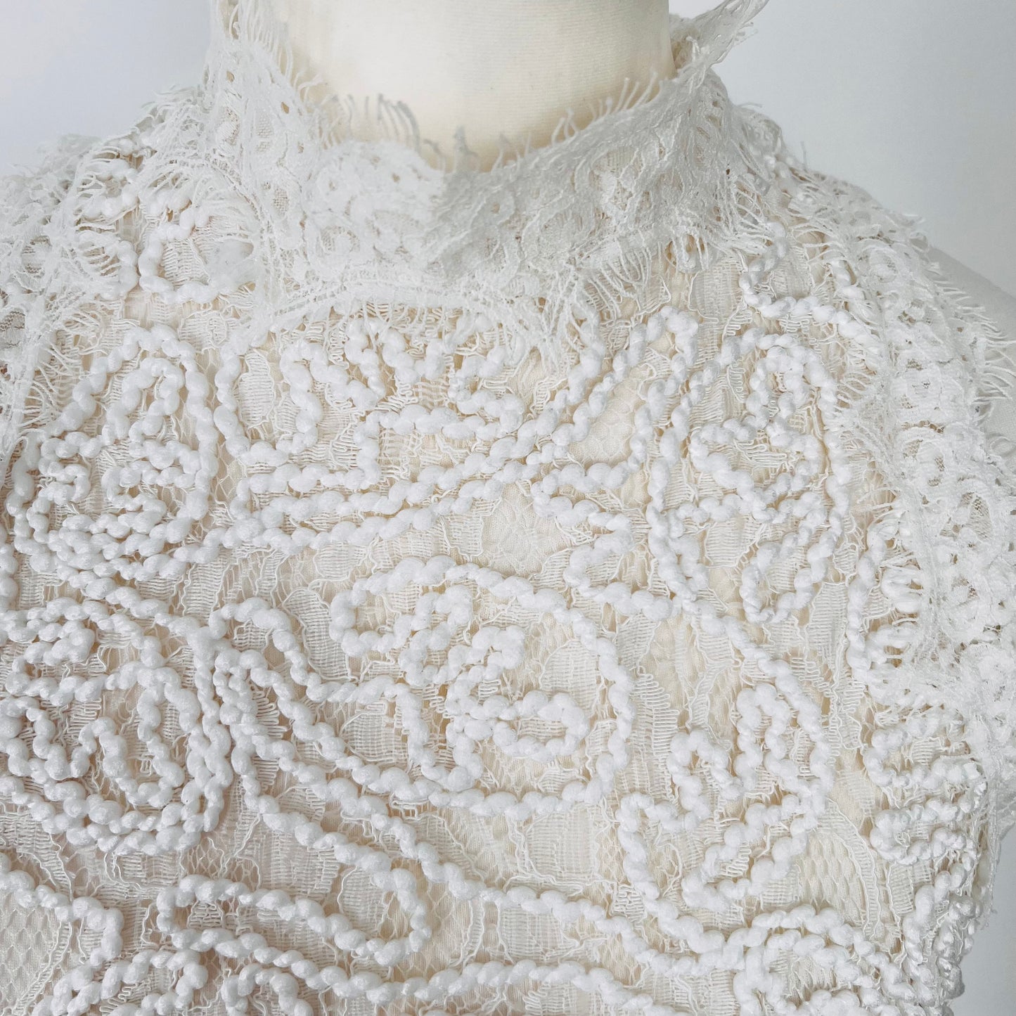 ZARA white ecru crochet lace high neck zip top size S small 6 8 7901 271 251